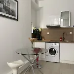 Hyper Centre *